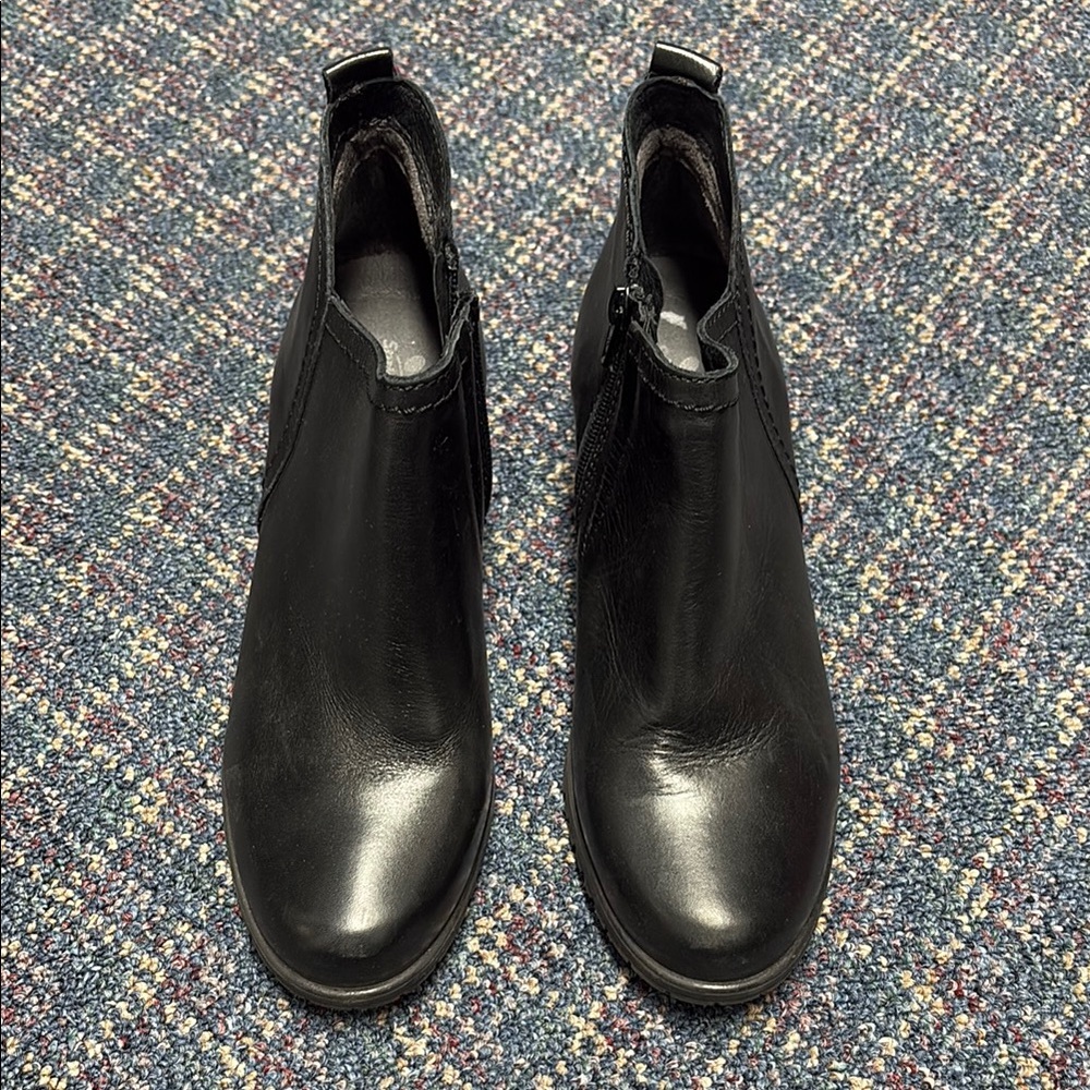 Preloved Spring Step Women's Black Ankle Boots size 39